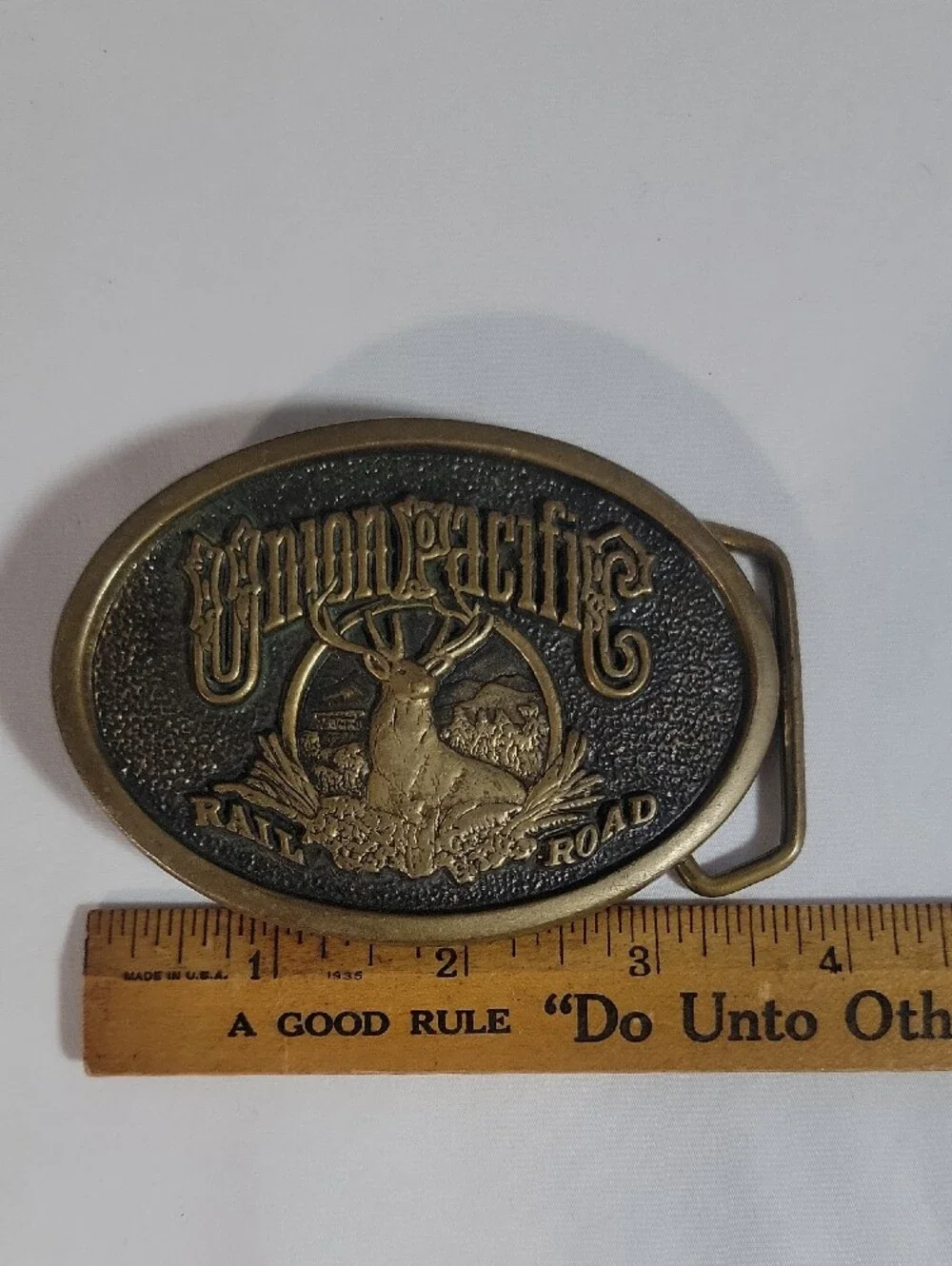 Brass-Tone Men's Belt Buckle - Brown/Antique Gold